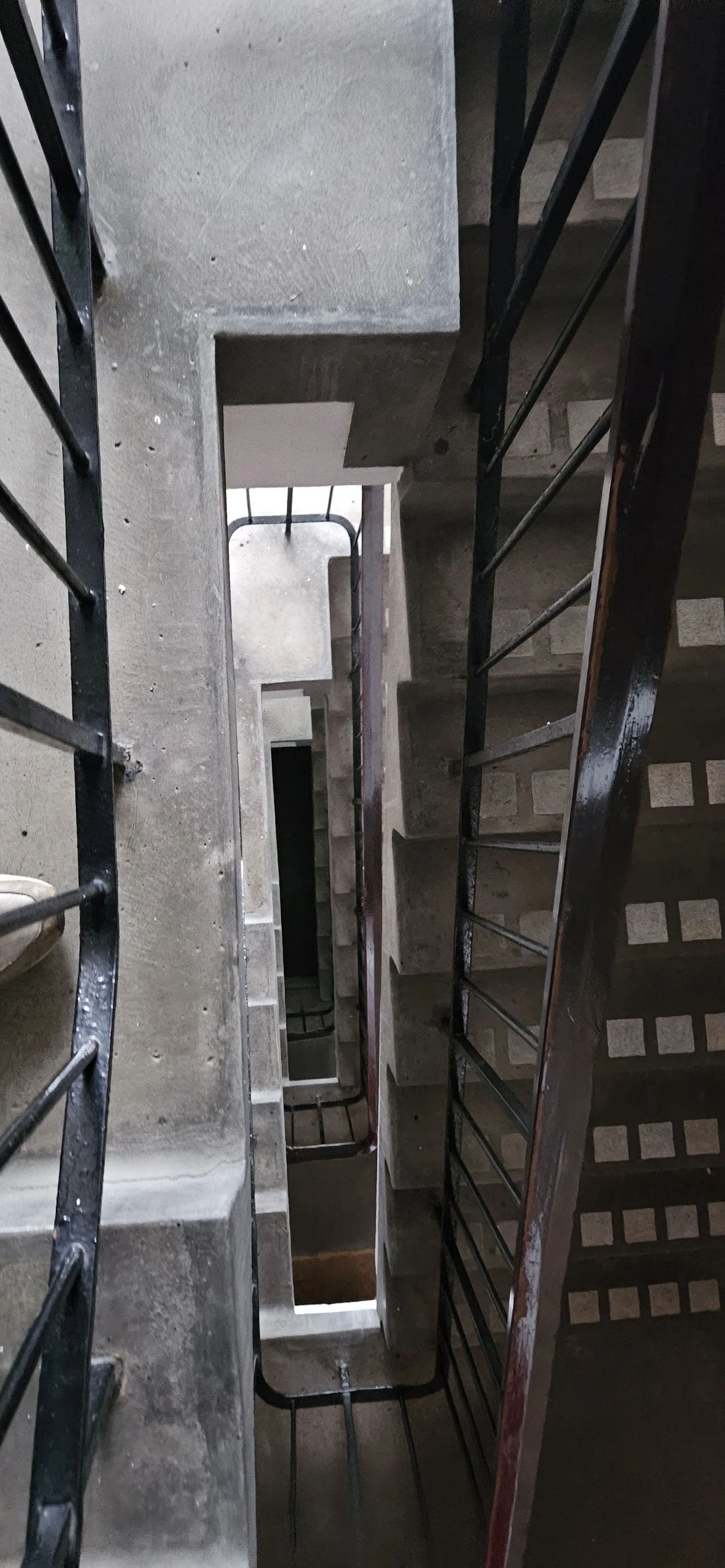 Tight access – Measured before anything is carried – MV Movers Tight access – Measured before anything is carried – MV Movers